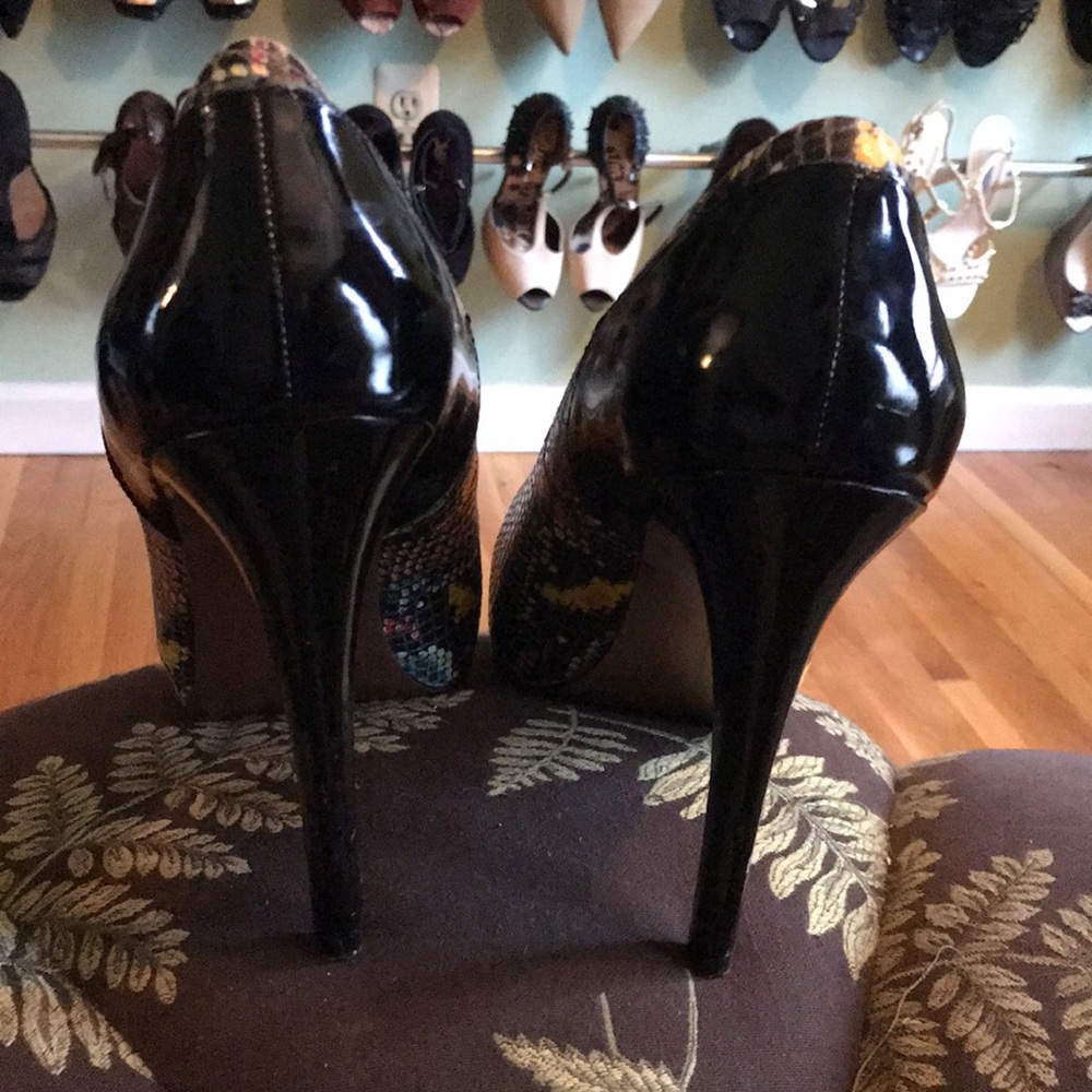 🇺🇸BCBGeneration Paeyton multi python pumps - Picture 5 of 5